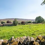 1 Bed In Healaugh Oc-ds1008